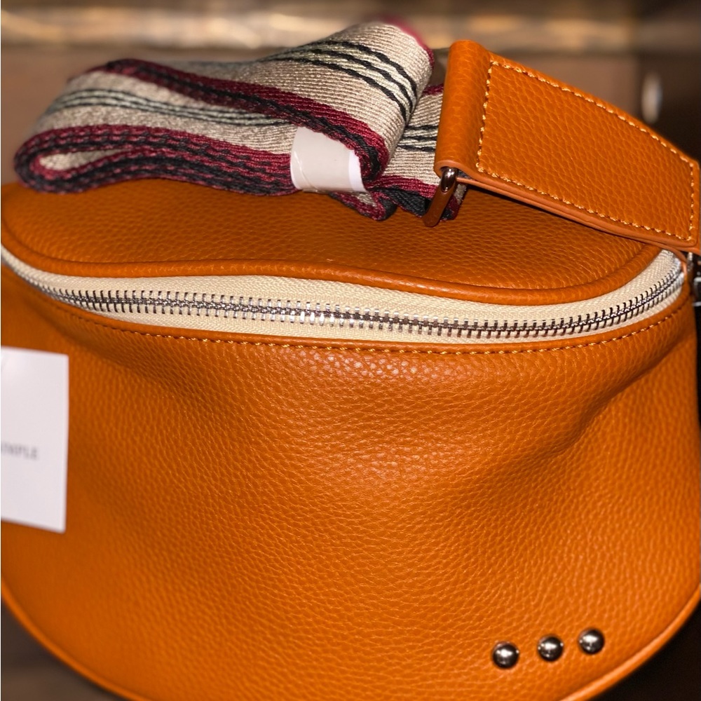 Brand New Cross Body Bag Purse with Tags.